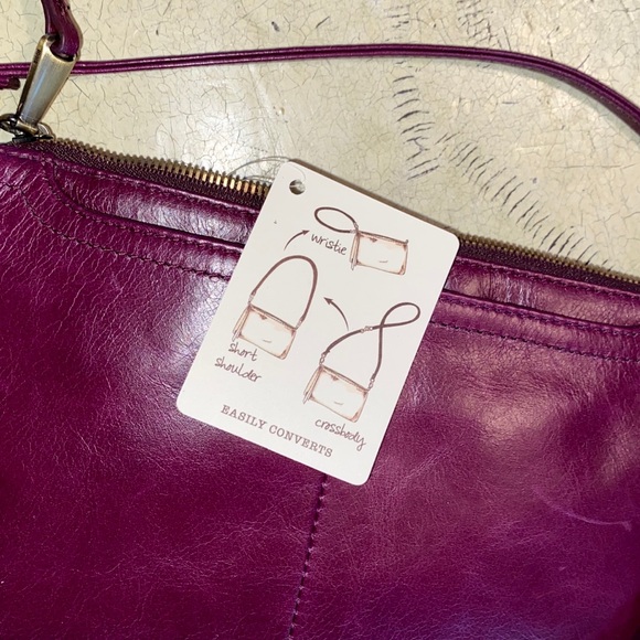 Hobo “Darcy” Convertible Crossbody Clutch - Picture 3 of 5